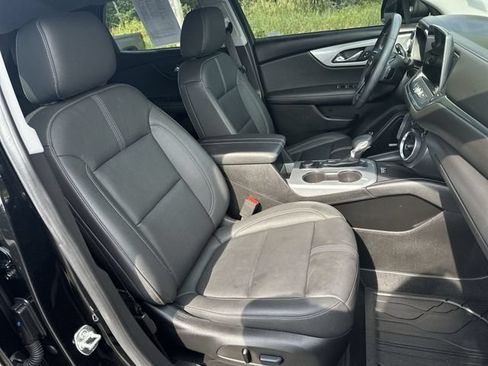 Certified 2024 Chevrolet Blazer LT w/ Sound & Technology Package AWD/4WD image 28