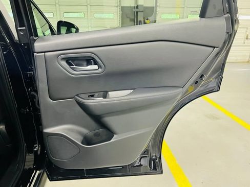New 2026 Nissan Rogue SV FWD image 28