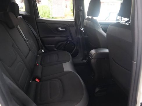 Used 2017 Jeep Renegade Altitude AWD/4WD image 42