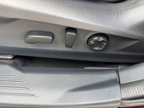 Used 2025 Subaru Outback Limited w/ Popular Package #2 image 23