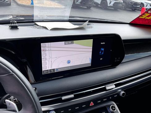 Used 2024 Hyundai Palisade Calligraphy image 21