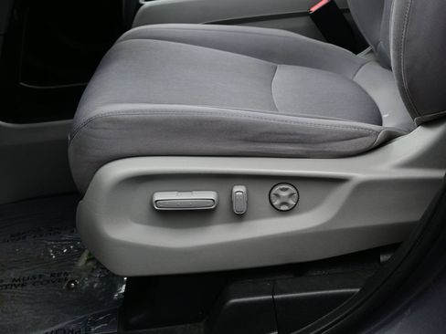 Used 2019 Honda Odyssey EX image 11