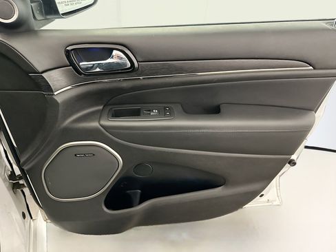 Used 2019 Jeep Grand Cherokee High Altitude image 35