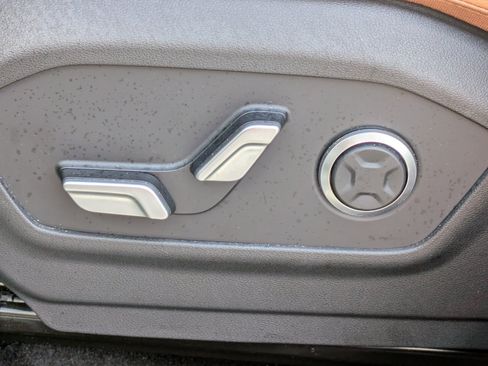 Used 2024 Hyundai Santa Fe Limited FWD image 18