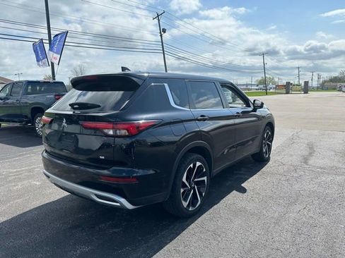 Used 2024 Mitsubishi Outlander SE image 4