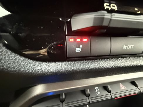 New 2026 Toyota Tundra SR5 AWD/4WD image 12