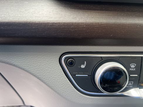 Used 2022 Audi Q5 2.0T Premium Plus image 24