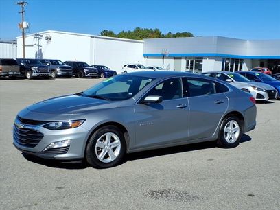 Used 2024 Chevrolet Malibu LT