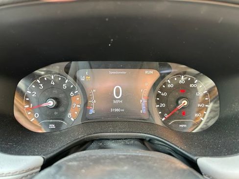 Used 2023 Jeep Compass Limited AWD/4WD image 2