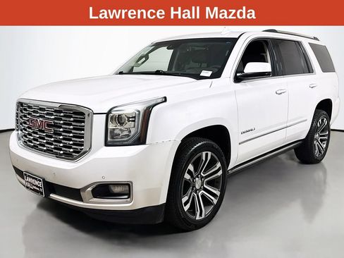 Used 2019 GMC Yukon Denali w/ Denali Ultimate Package AWD/4WD image 1