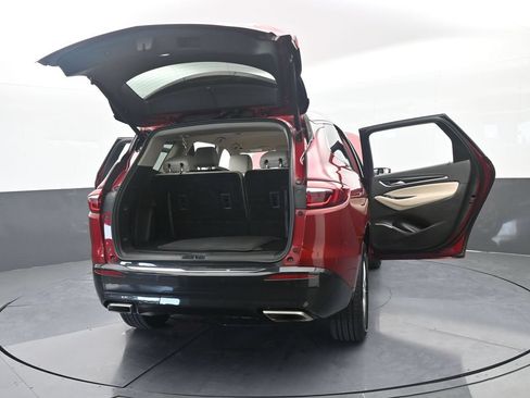 Used 2020 Buick Enclave Essence FWD image 73
