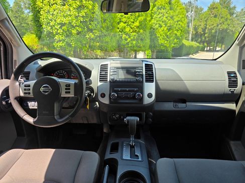 Used 2014 Nissan Xterra S image 13
