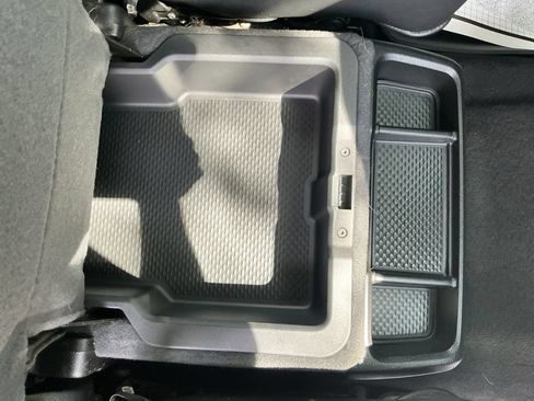 Used 2020 RAM 1500 Laramie AWD/4WD image 27