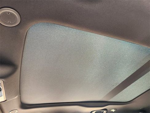 Used 2026 Jaguar F-PACE R-Dynamic S image 24