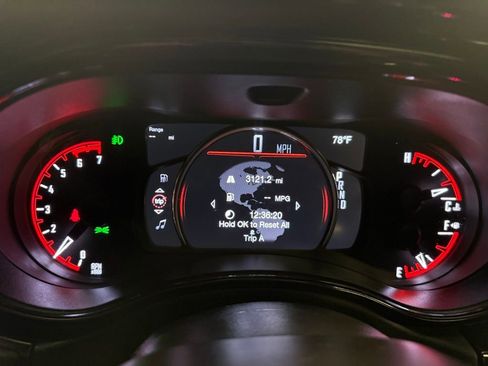 Used 2021 Dodge Durango R/T w/ Premium Interior Group image 19