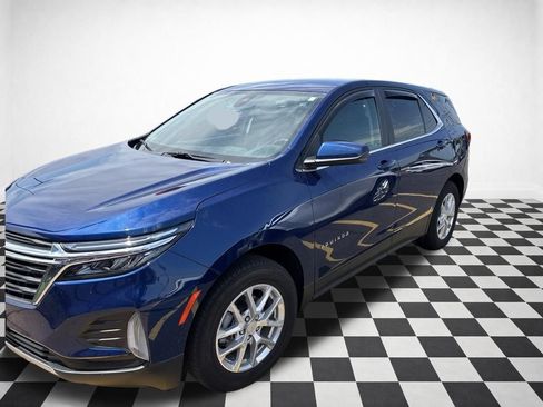 Used 2023 Chevrolet Equinox LT AWD/4WD image 30