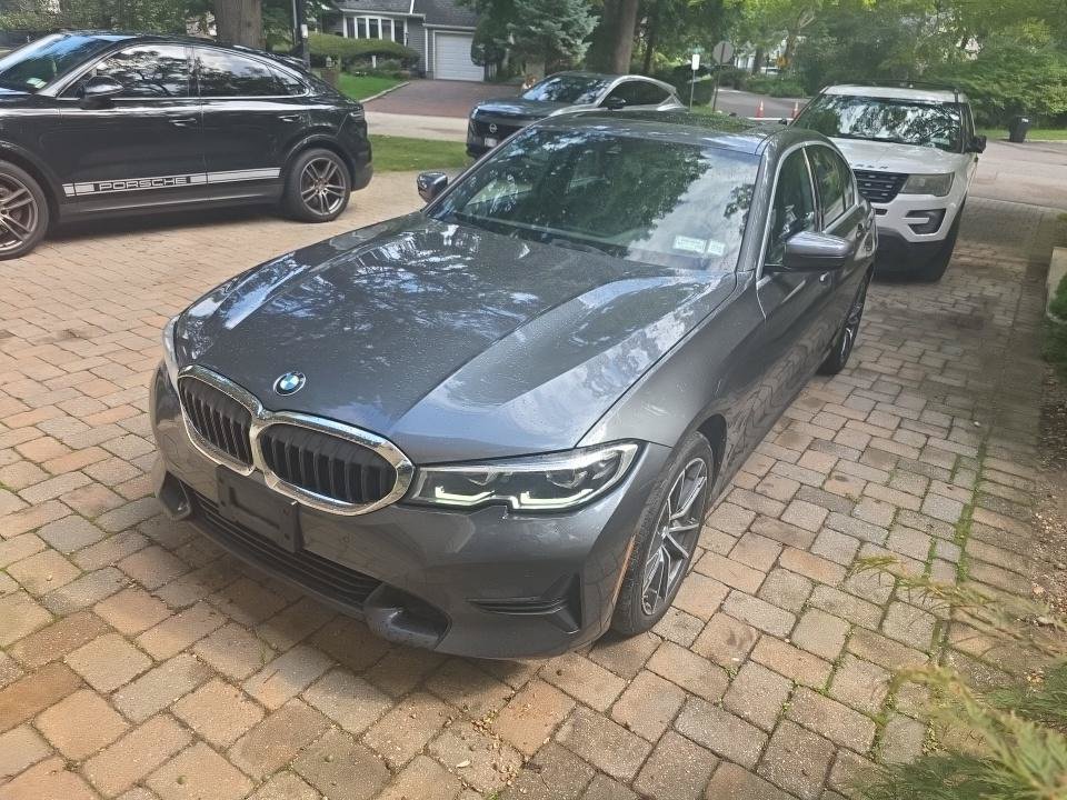 Used 2020 BMW 330i xDrive Sedan w/ Convenience Package AWD/4WD image 6