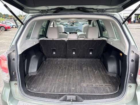 Used 2018 Subaru Forester 2.5i Premium w/ Protection Package #3 AWD/4WD image 17