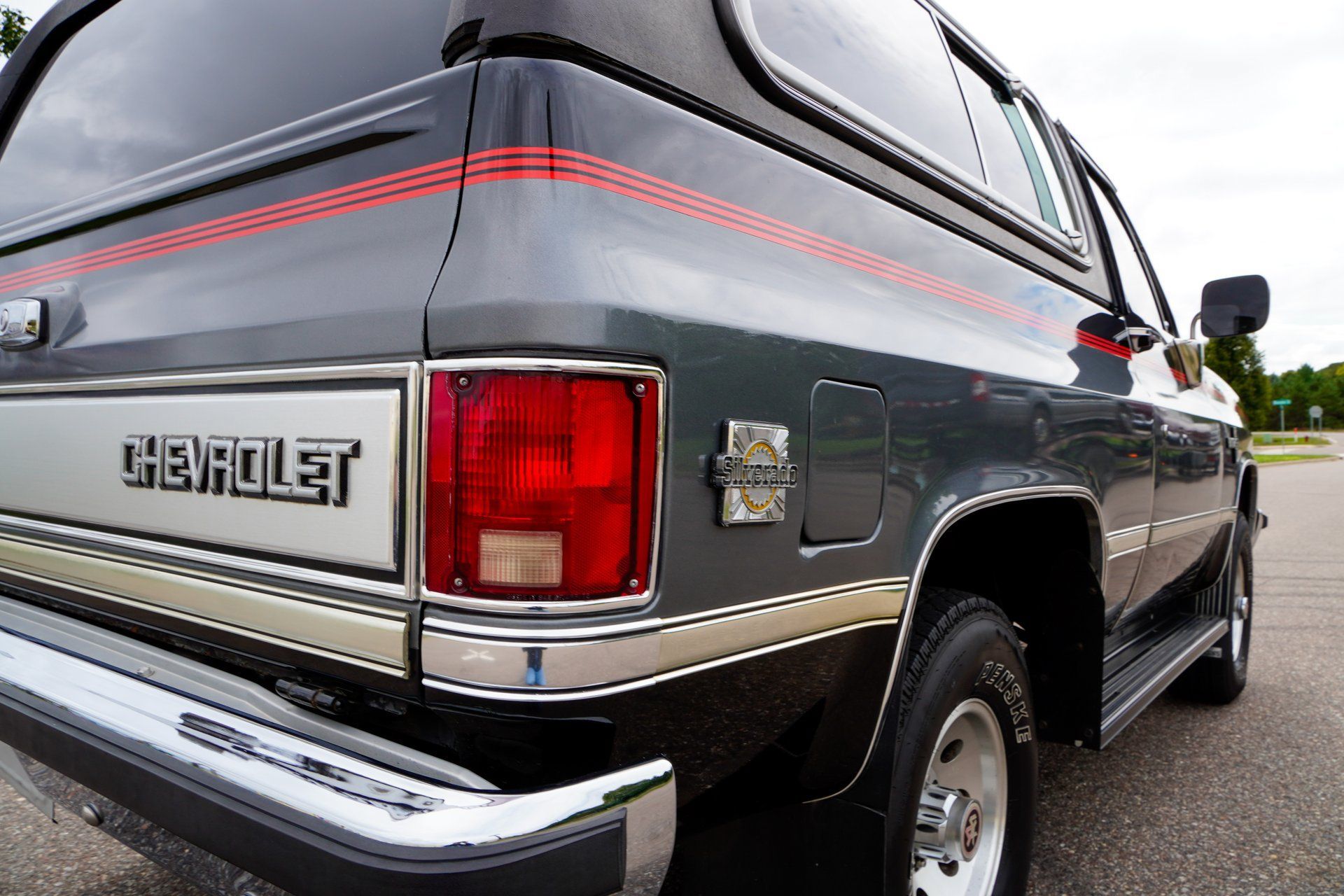 Used 1987 Chevrolet Blazer 4WD image 34