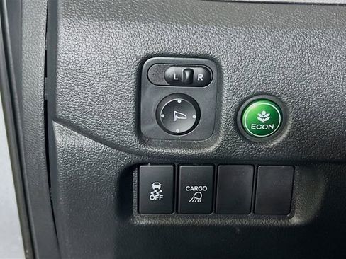 Used 2017 Honda Ridgeline RTL-T image 10