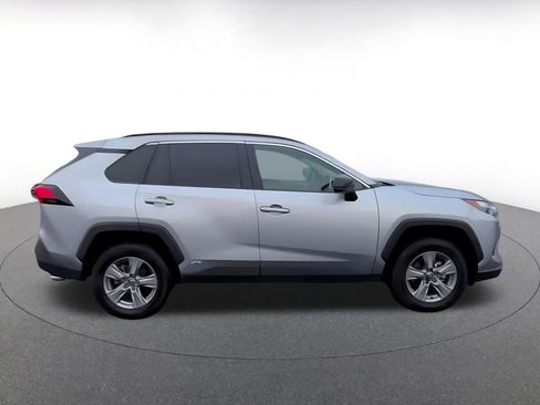 Used 2025 Toyota RAV4 LE image 16
