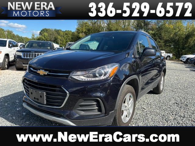 Used 2021 Chevrolet Trax LT AWD/4WD image 1
