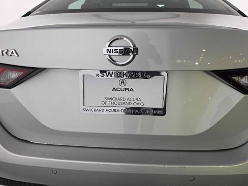 Used 2021 Nissan Sentra SV FWD image 13