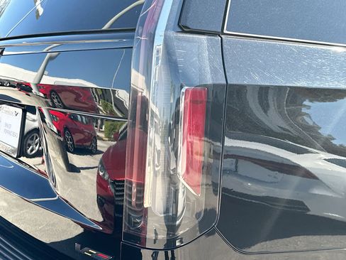 Used 2023 Cadillac Escalade V w/ LPO, Floor Liner Package image 29