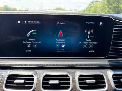 Used 2020 Mercedes-Benz GLS 450 4MATIC image 29