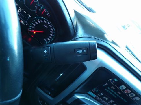 Used 2018 GMC Sierra 1500 SLT w/ SLT Premium Package image 19