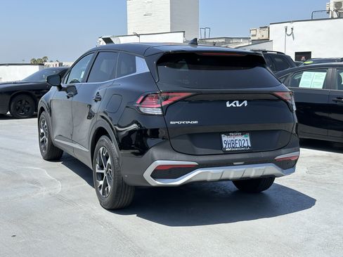 Certified 2023 Kia Sportage EX FWD image 4