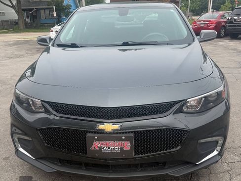 Used 2017 Chevrolet Malibu LT FWD image 6