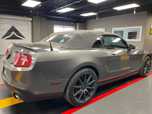 Used 2011 Ford Mustang GT image 23