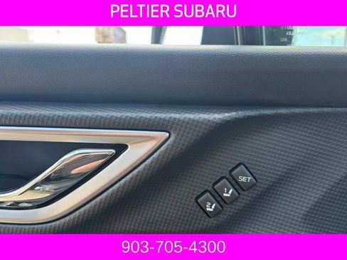 Used 2022 Subaru Forester Touring image 8