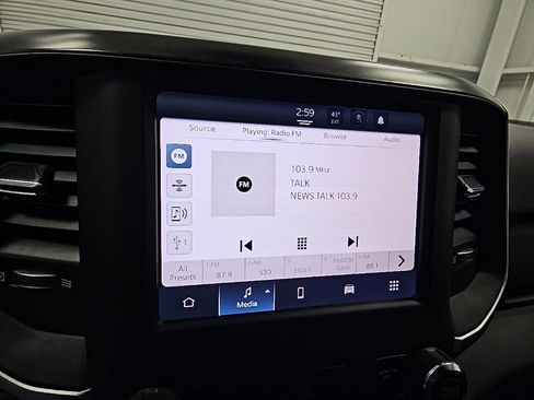 Used 2024 RAM 2500 Big Horn image 15