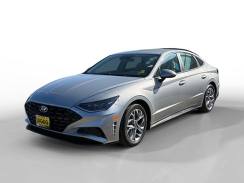 Used 2023 Hyundai Sonata SEL image 1