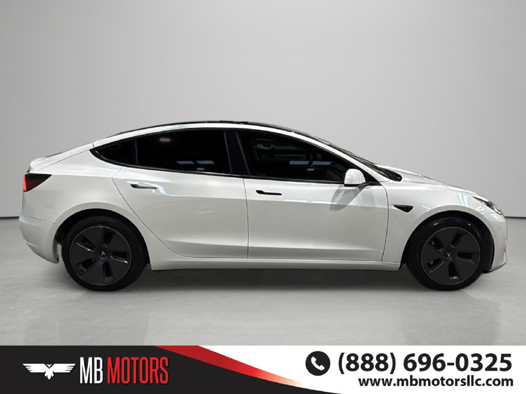 Used 2022 Tesla Model 3 RWD image 5