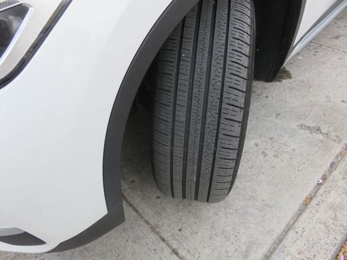 Used 2018 BMW X1 xDrive28i image 32