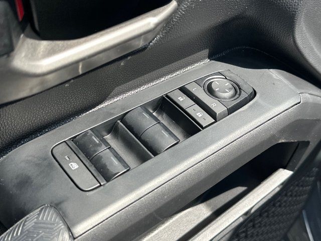 Used 2025 Toyota Tacoma TRD Off-Road AWD/4WD image 17