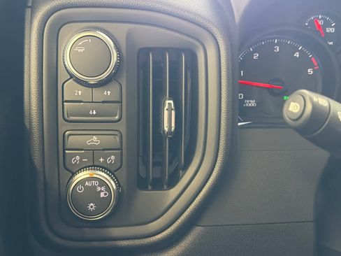 New 2026 GMC Sierra 2500 Pro AWD/4WD image 40