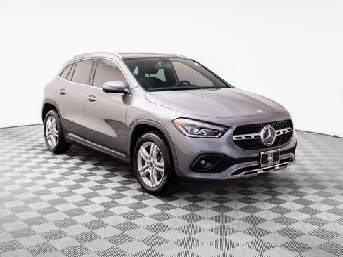 Used 2021 Mercedes-Benz GLA 250 4MATIC image 8