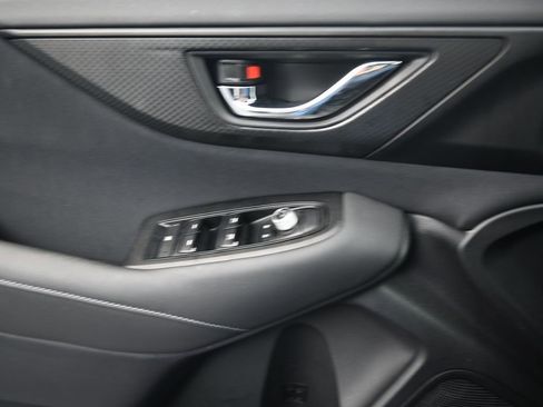 Used 2025 Subaru Outback Premium w/ Popular Package #1 image 12