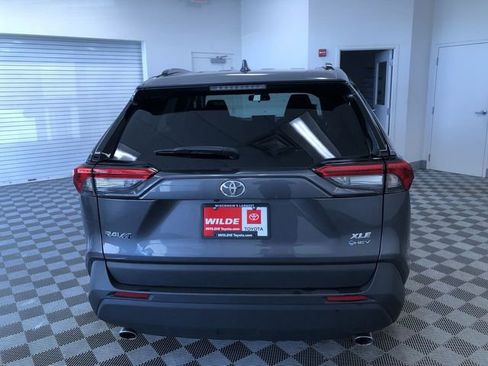 Used 2025 Toyota RAV4 XLE image 14