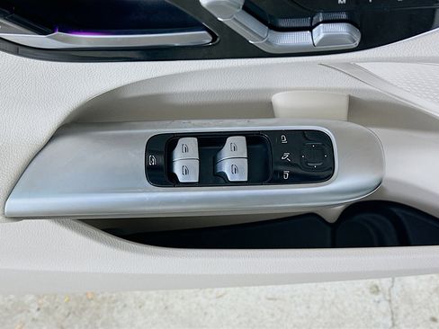 Certified 2024 Mercedes-Benz C 300 4MATIC Sedan image 22