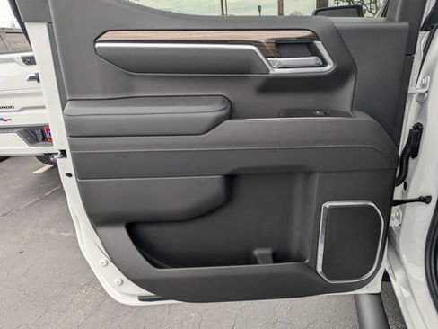 New 2026 Chevrolet Silverado 1500 RST w/ Rally Edition image 8