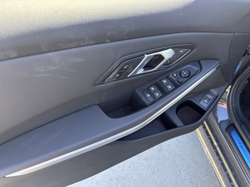 Used 2026 BMW 330i Sedan w/ M Sport Package image 14