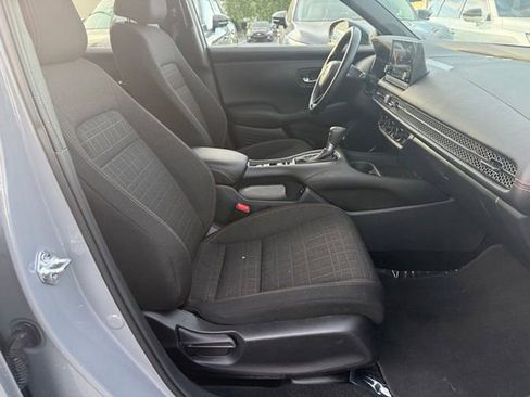 Used 2025 Honda HR-V Sport image 24