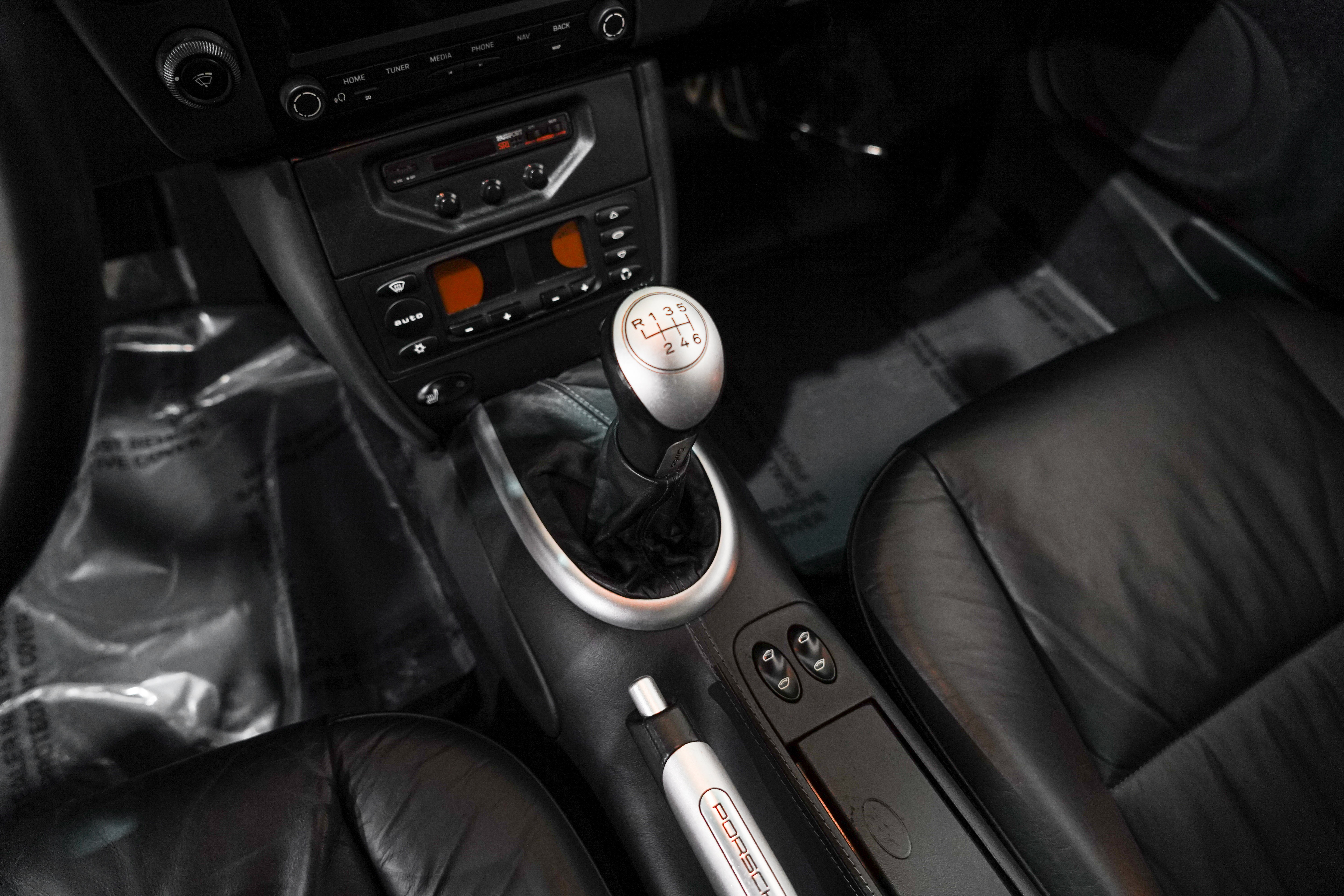 Used 2003 Porsche 911 Turbo AWD/4WD image 12