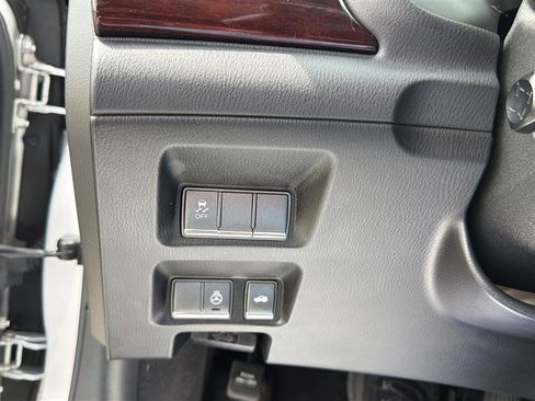 Used 2012 INFINITI M37 x w/ Premium Pkg AWD/4WD image 28