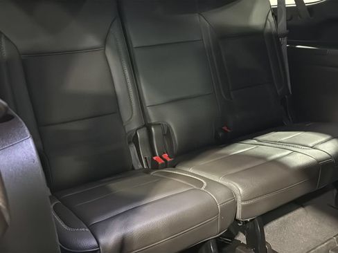 Used 2021 GMC Yukon XL Denali w/ Denali Ultimate Package AWD/4WD image 17